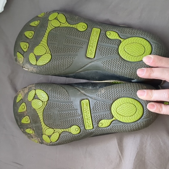 Men's Sperry Top-Sider water shoes. - Picture 3 of 3